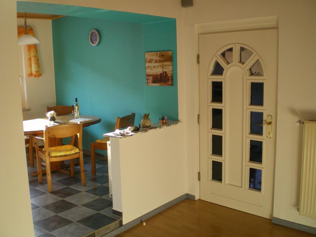 Ferienwohnung In Vino Veritas Neumagen-Dhron Exterior photo